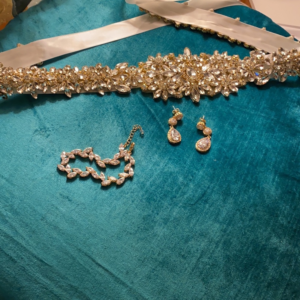 Bridal Crystal Sash on Ivory Ribbon!!